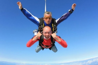  Salto tandem com vertical t air 
